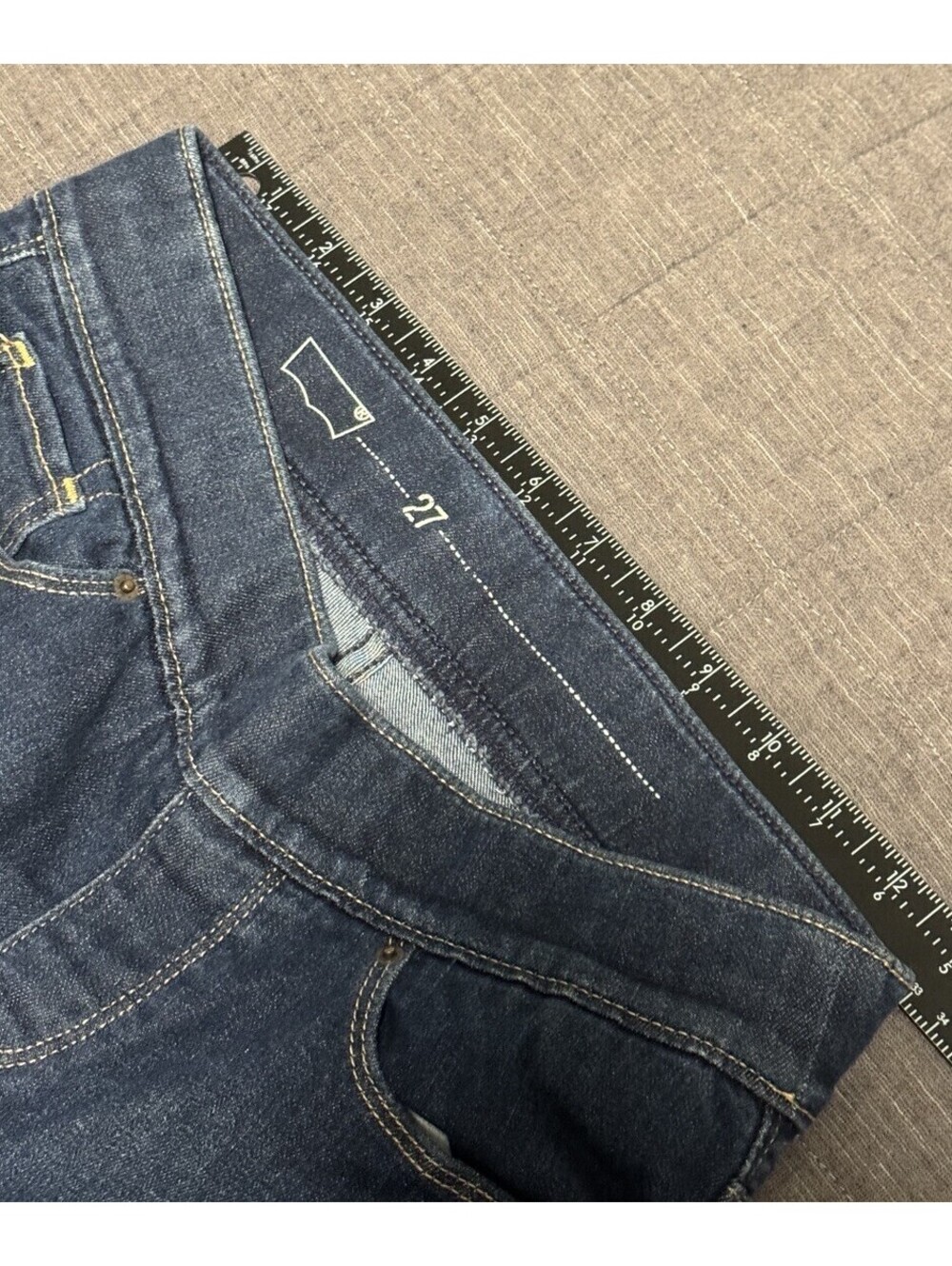 Levis Jenas Womens Pull On Elastic Waist Medium Wash Cropped Size 27 - Picture 6 of 8